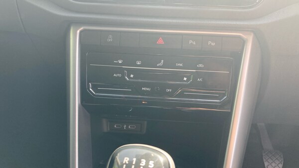 Used Volkswagen T-Roc 2025 for sale - 76064123: Photo 13