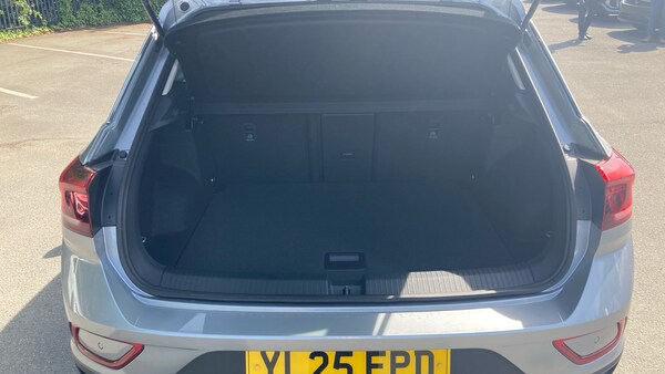 Used Volkswagen T-Roc 2025 for sale - 76064123: Photo 20