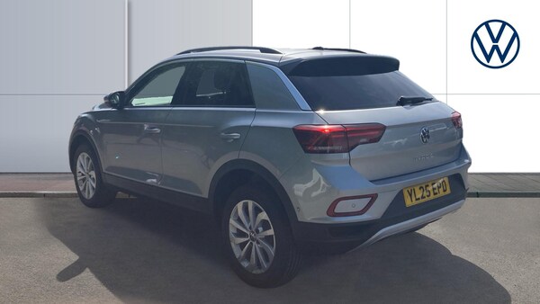Used Volkswagen T-Roc 2025 for sale - 76064123: Photo 3