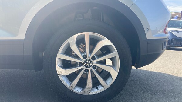 Used Volkswagen T-Roc 2025 for sale - 76064123: Photo 5