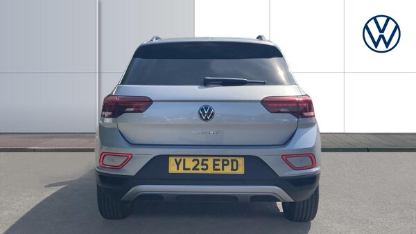 Used Volkswagen T-Roc 2025 for sale - 76064123: Photo 8