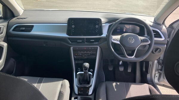 Used Volkswagen T-Roc 2025 for sale - 76064123: Photo 9