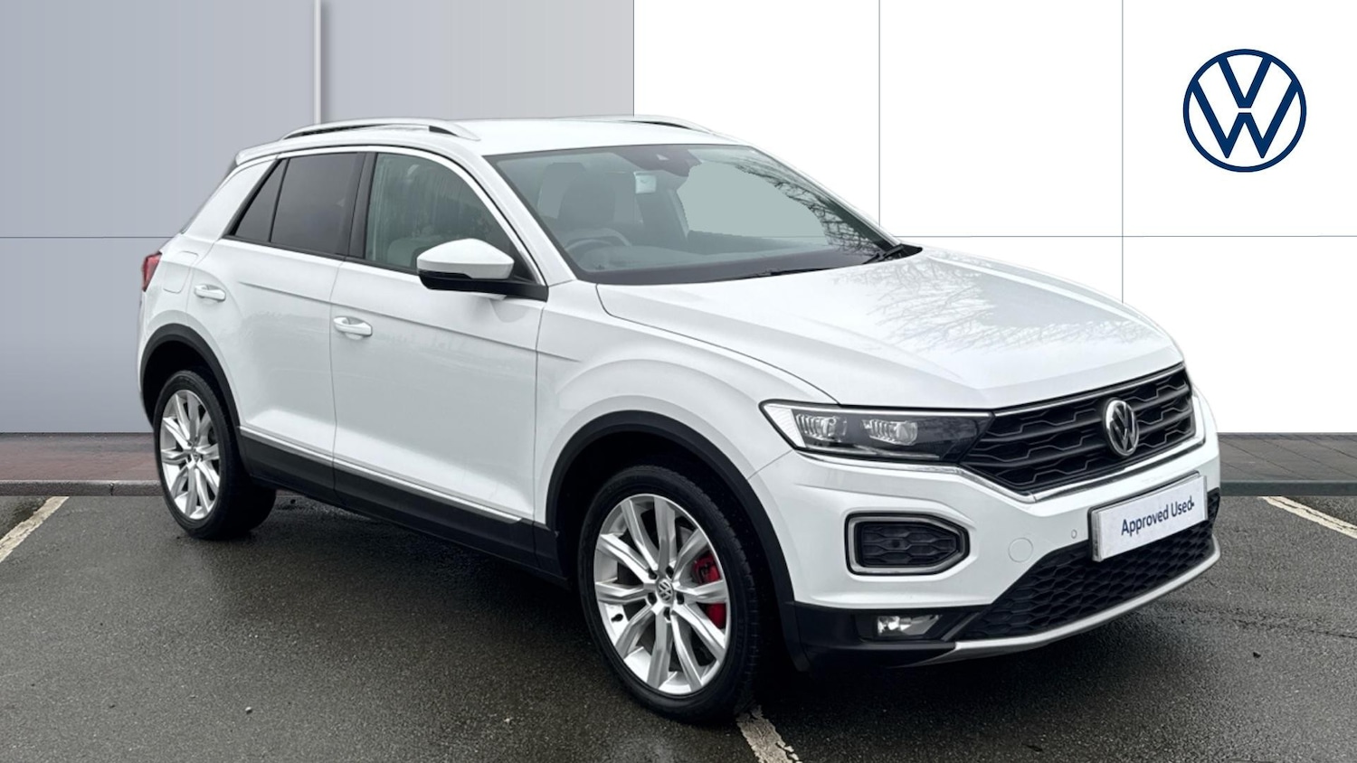 Used Volkswagen T-Roc 2018 for sale - 77643623: Photo 1
