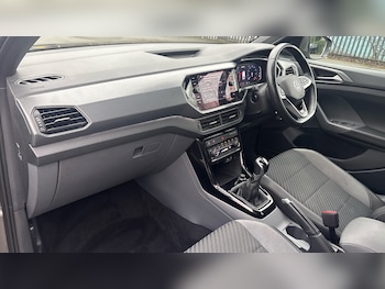 Used Volkswagen T-Cross 2021 for sale - 77804361: Photo