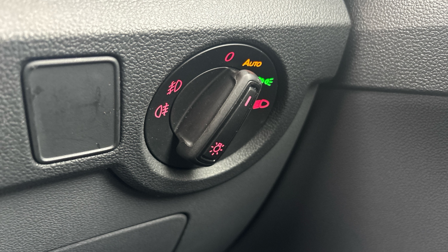 Used Volkswagen T-Cross 2021 for sale - 77804361: Photo 37