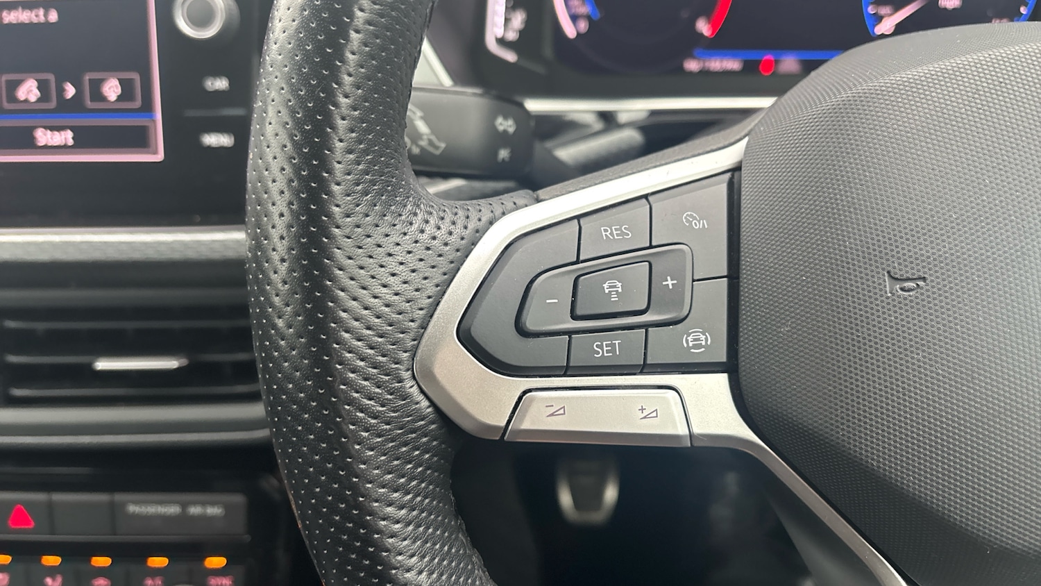 Used Volkswagen T-Cross 2021 for sale - 77804361: Photo 39