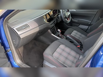 Used Volkswagen Polo 2024 for sale - 77951384: Photo