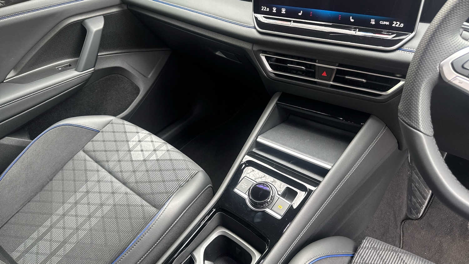 Used Volkswagen Tiguan 2025 for sale - 77964739: Photo 14