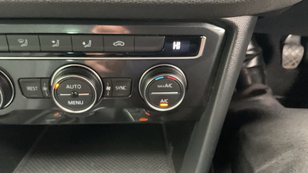 Used Volkswagen Tiguan 2017 for sale - 76231553: Photo 33