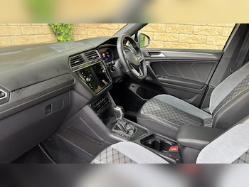 Used Volkswagen Tiguan Allspace 2022 for sale - 78571156: Photo
