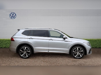 Used Volkswagen Tiguan Allspace 2022 for sale - 78571156: Photo