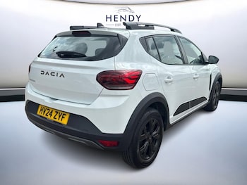 Used Dacia Sandero Stepway 2024 for sale - 79267280: Photo