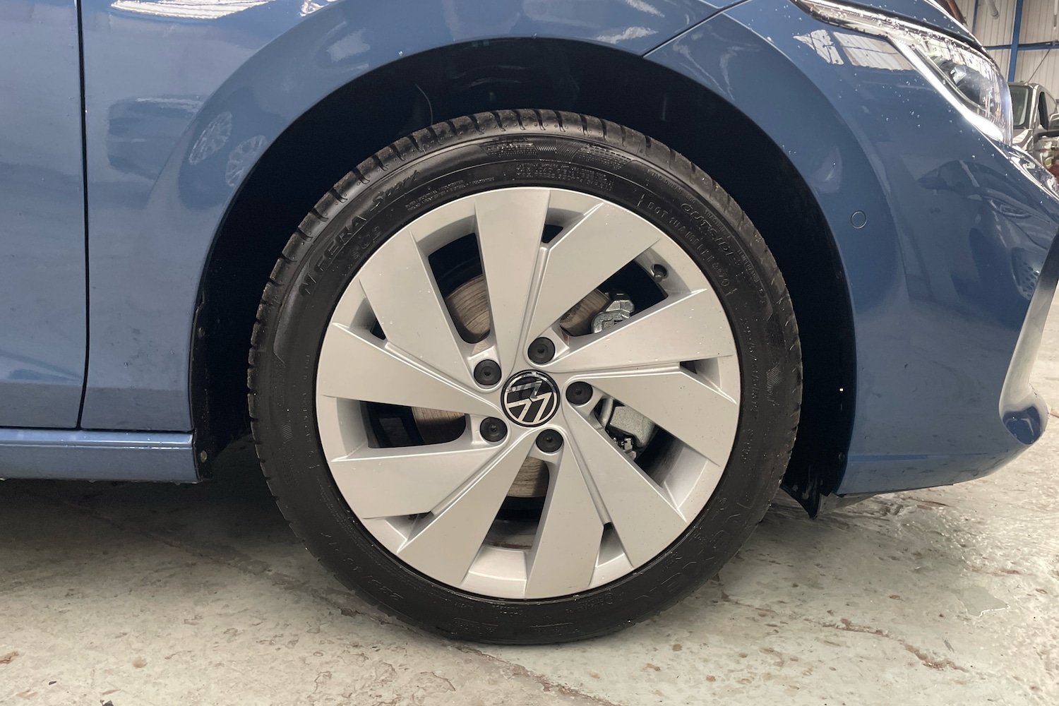 Used Volkswagen Golf 2025 for sale - 76678928: Photo 5