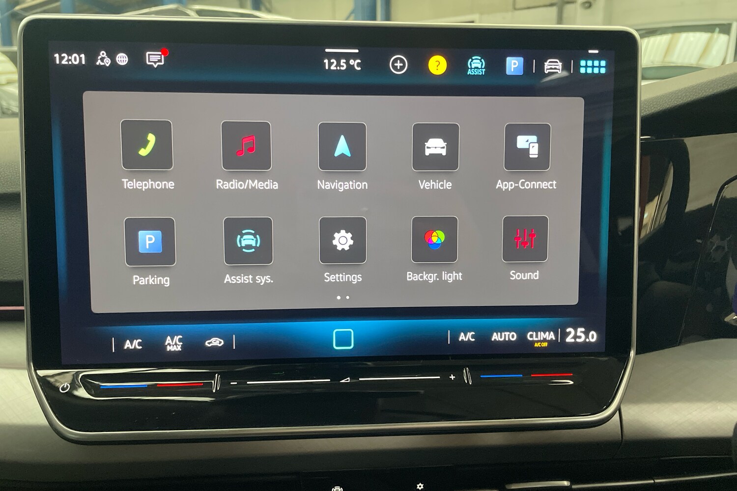 Used Volkswagen Golf 2025 for sale - 76678928: Photo 9