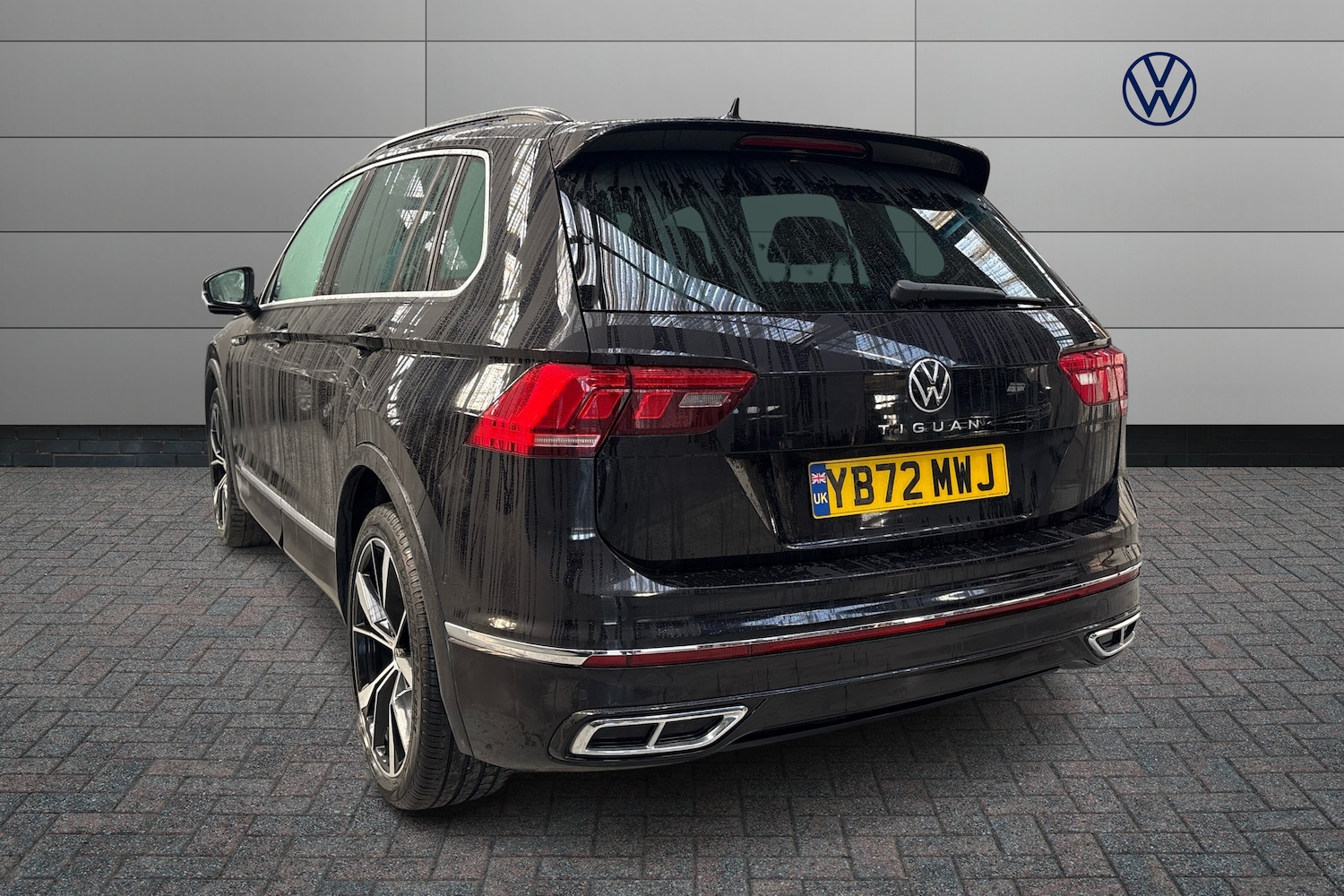 Used Volkswagen Tiguan 2023 for sale - 78137181: Photo 3