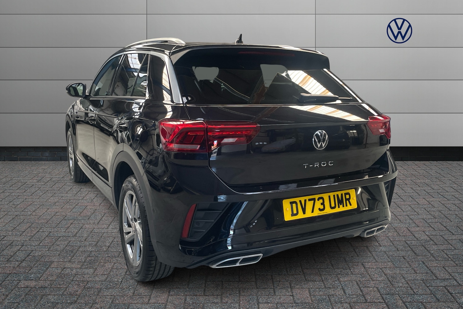 Used Volkswagen T-Roc 2023 for sale - 77885100: Photo 3