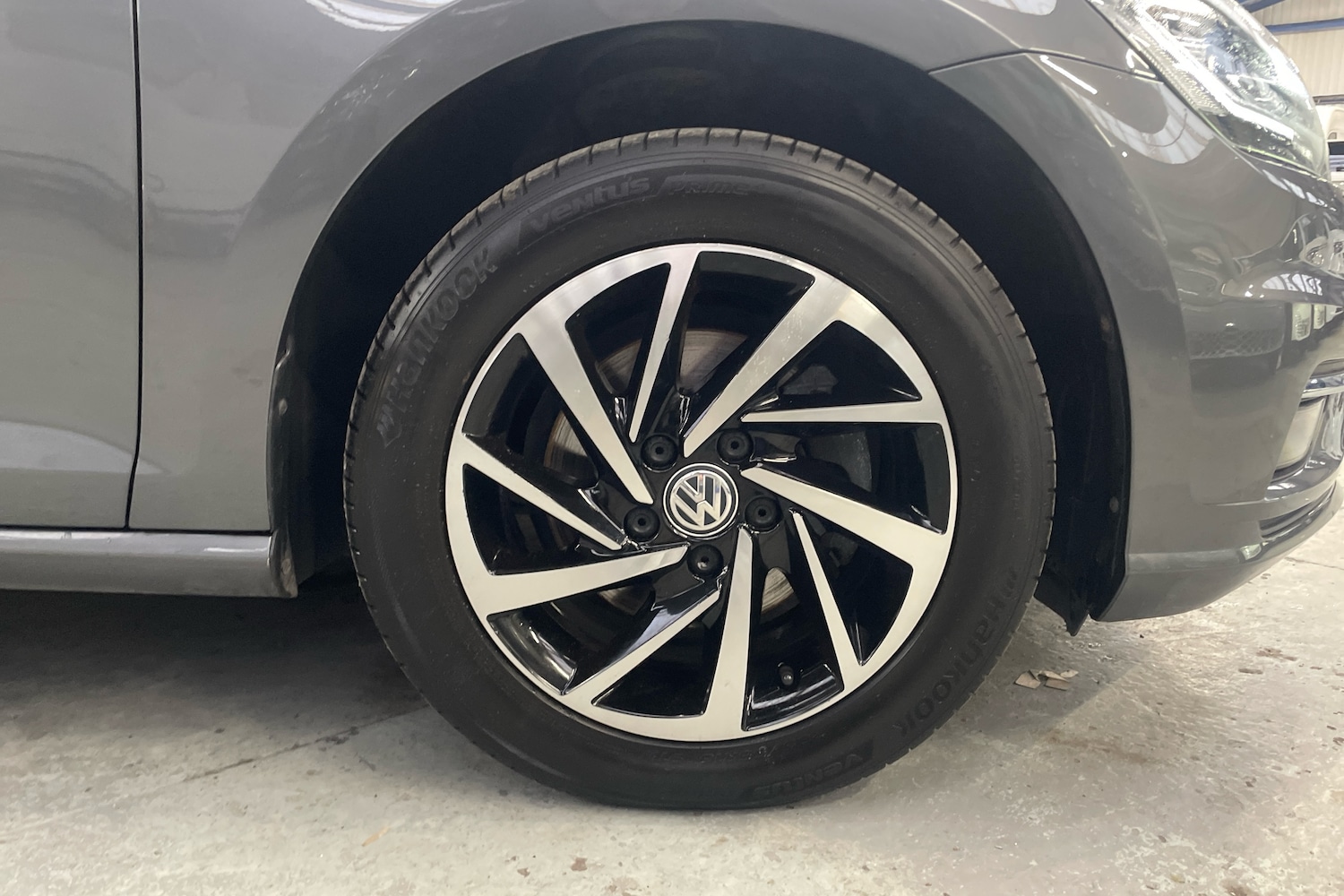 Used Volkswagen Golf 2020 for sale - 76999069: Photo 5