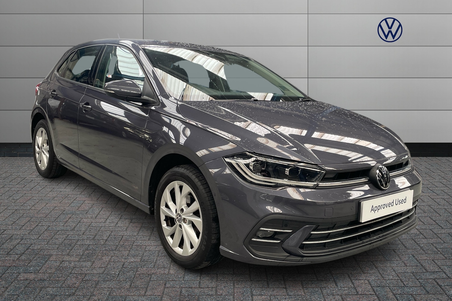 Used Volkswagen Polo 2024 for sale - 76977547: Photo 1