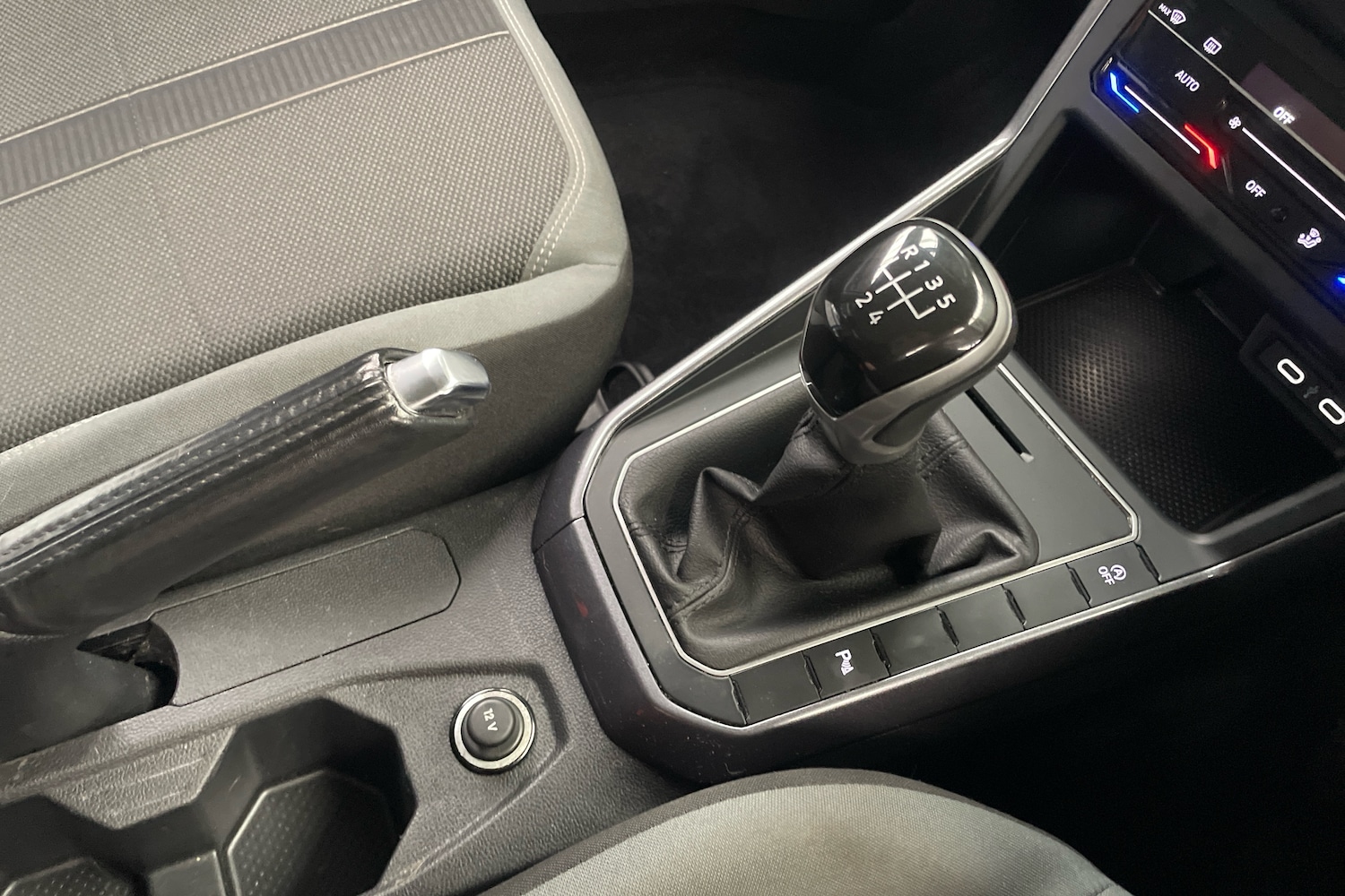 Used Volkswagen Polo 2024 for sale - 76977547: Photo 10