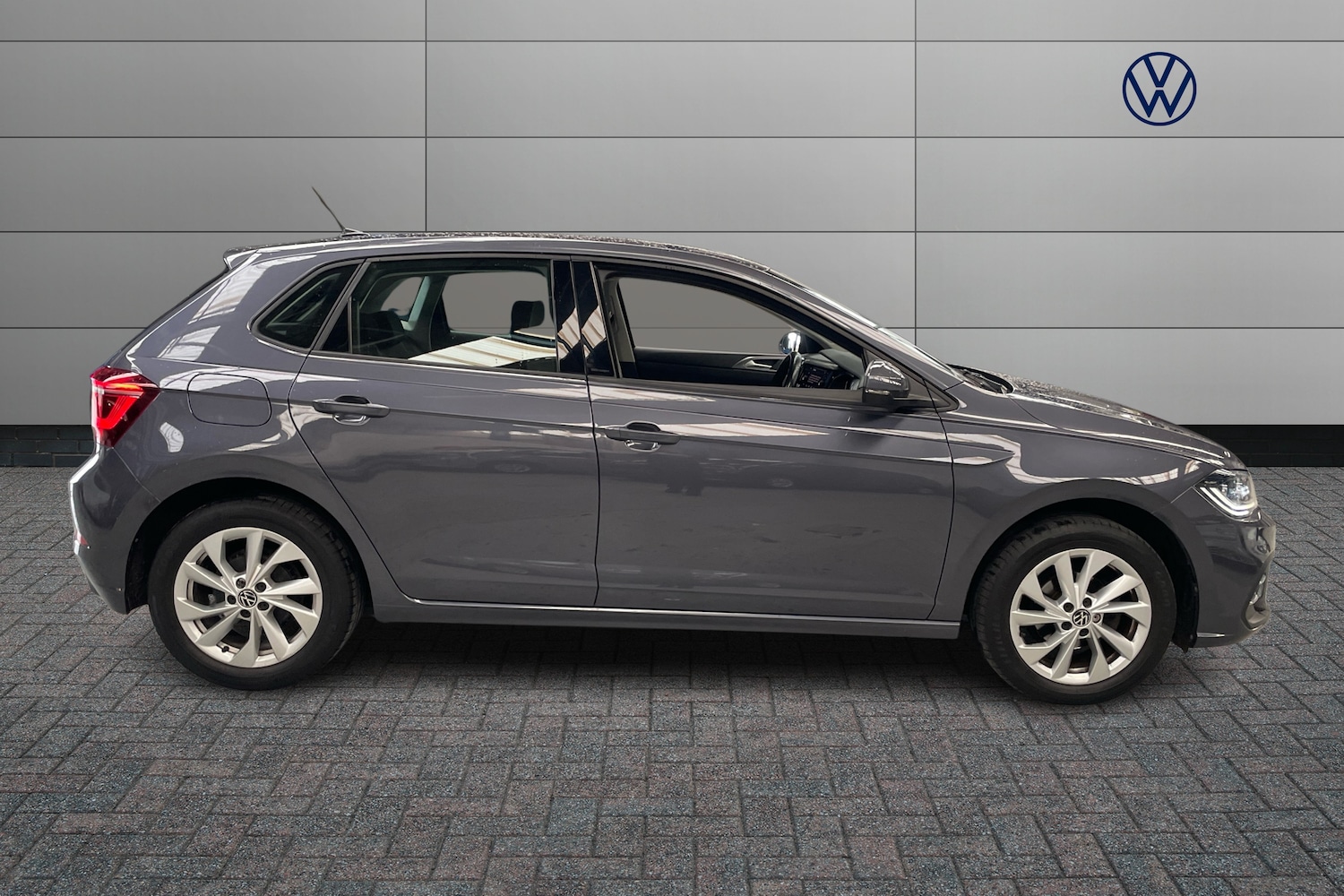 Used Volkswagen Polo 2024 for sale - 76977547: Photo 4