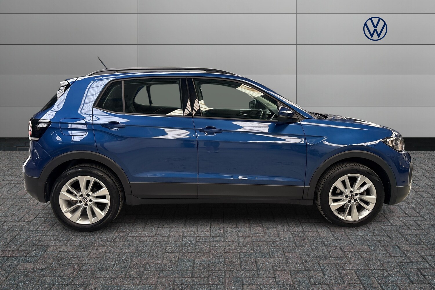 Used Volkswagen T-Cross 2023 for sale - 78008951: Photo 4