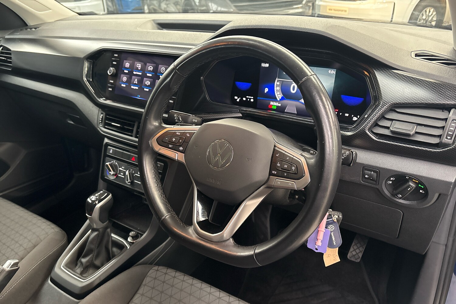 Used Volkswagen T-Cross 2023 for sale - 78008951: Photo 6