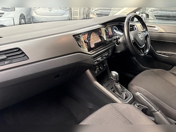 Used Volkswagen Polo 2021 for sale - 78320833: Photo