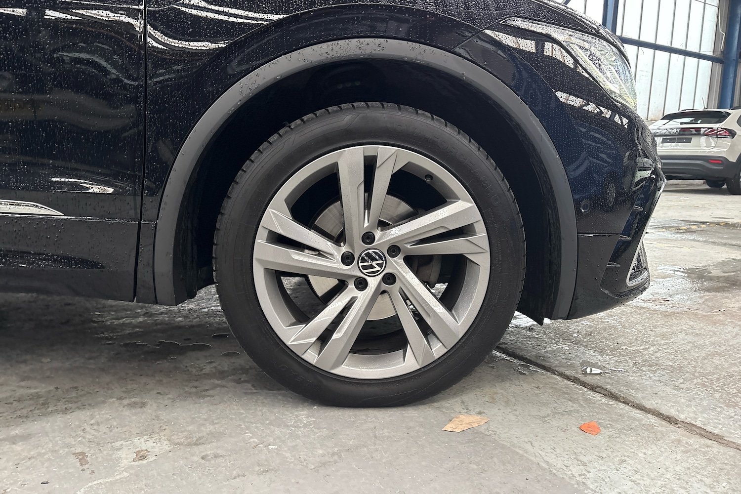 Used Volkswagen Tiguan 2023 for sale - 77725677: Photo 5