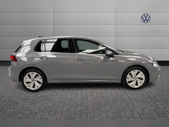 Used Volkswagen Golf 2021 for sale - 78364492: Photo