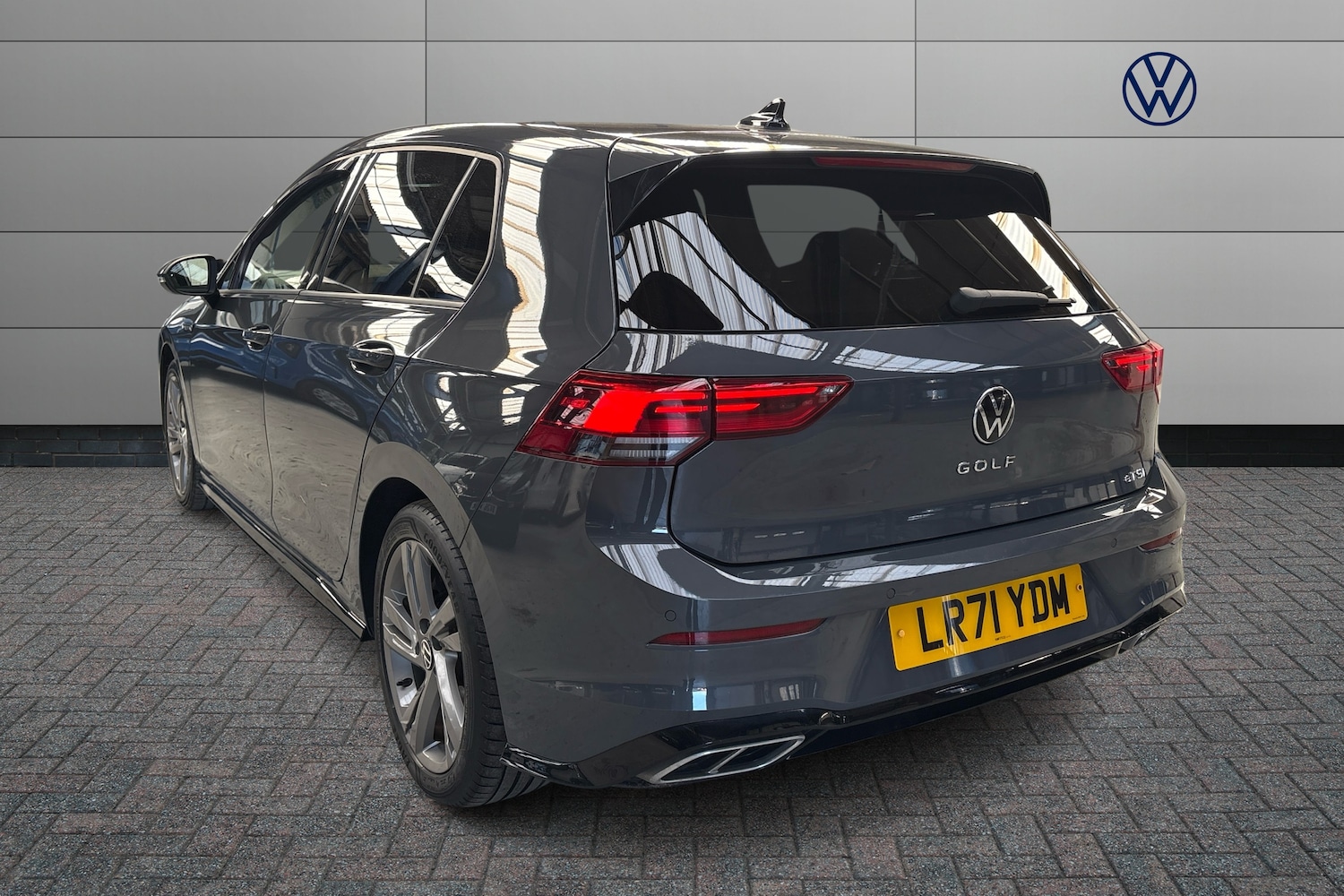 Used Volkswagen Golf 2021 for sale - 78175594: Photo 3