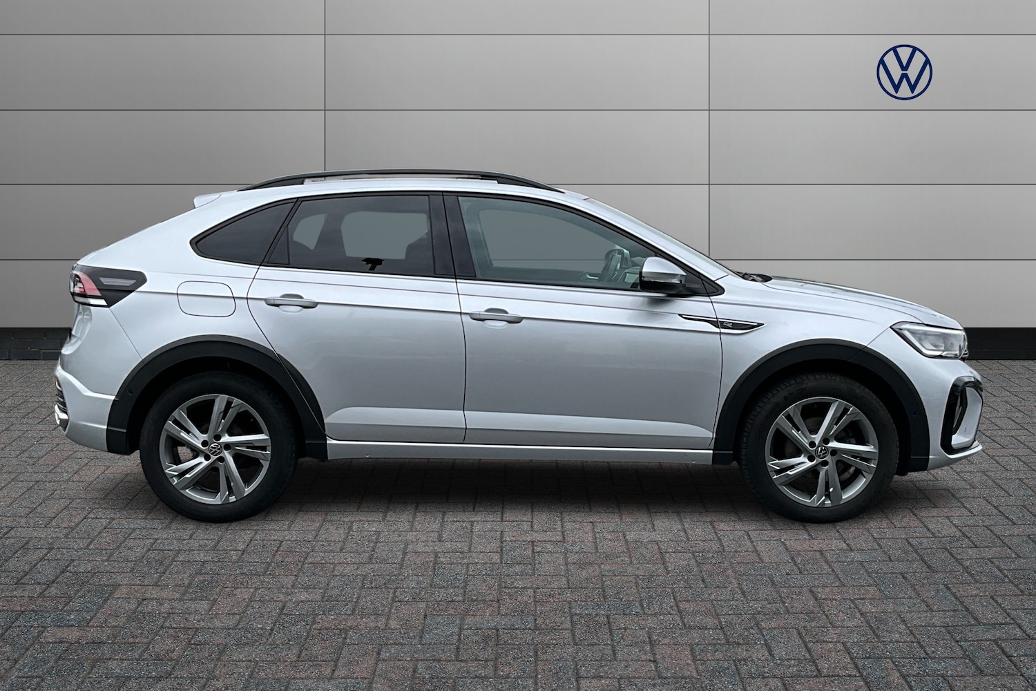 Used Volkswagen Taigo 2023 for sale - 76731356: Photo 4