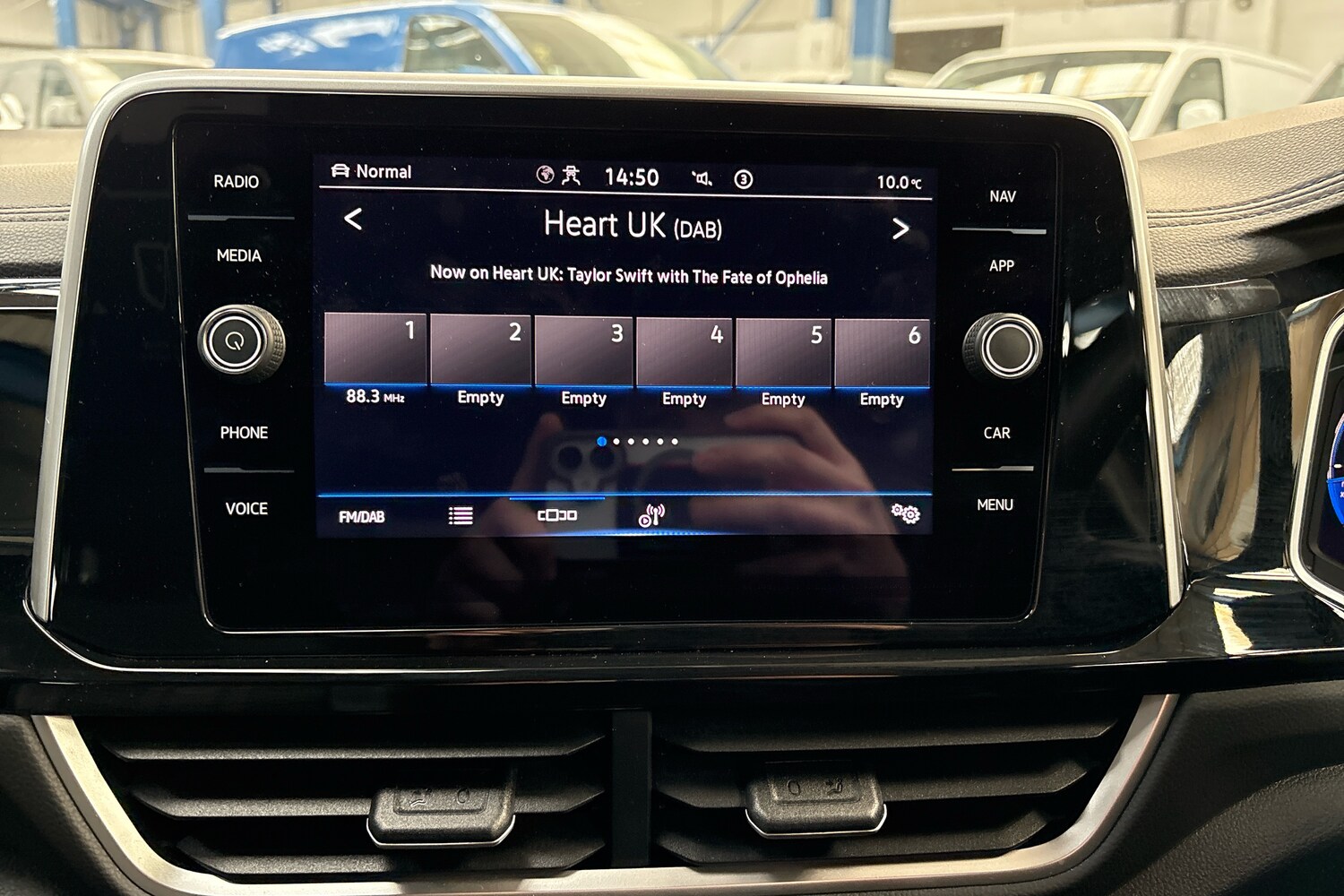 Used Volkswagen T-Roc 2024 for sale - 78158941: Photo 9