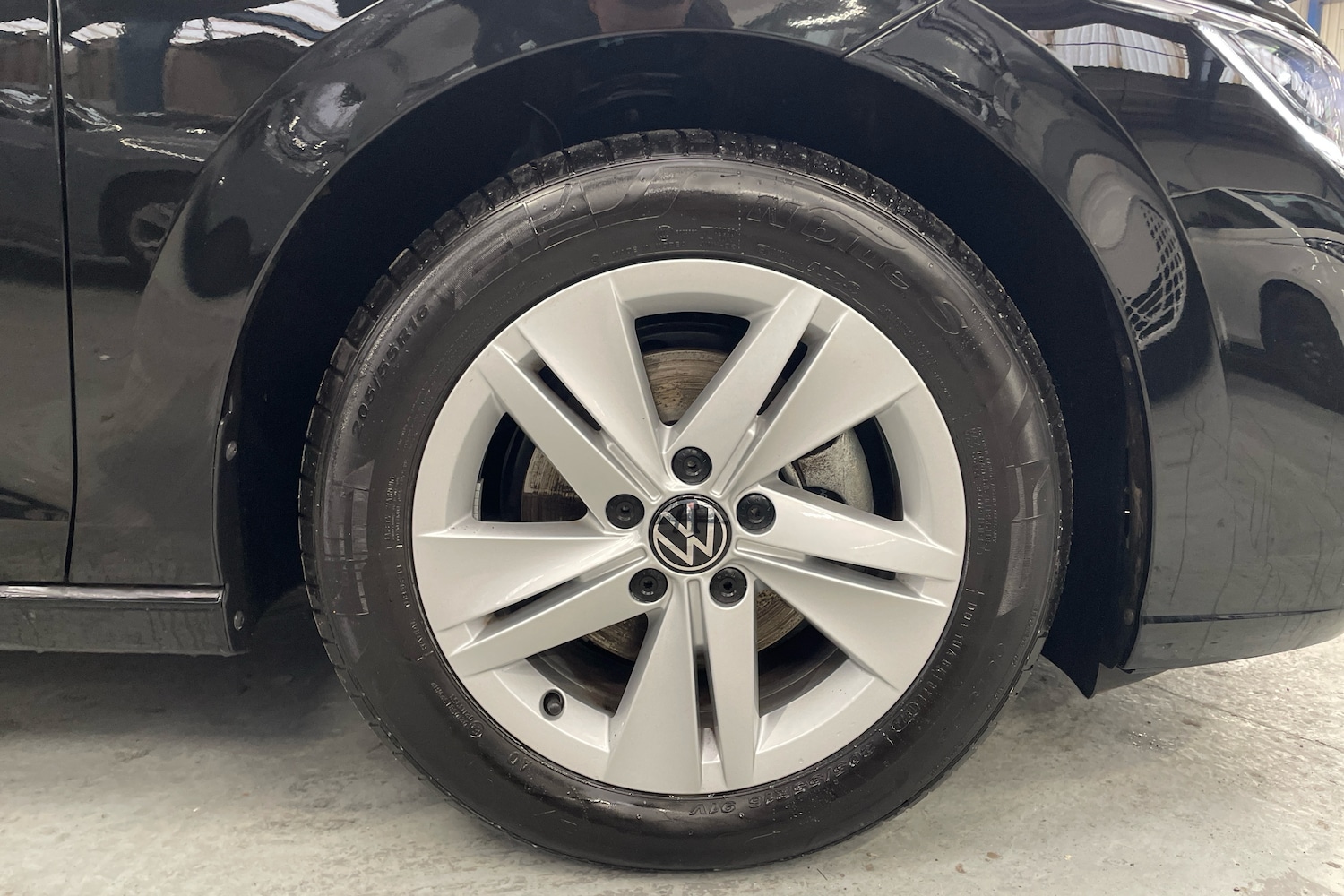 Used Volkswagen Golf 2025 for sale - 76680494: Photo 5