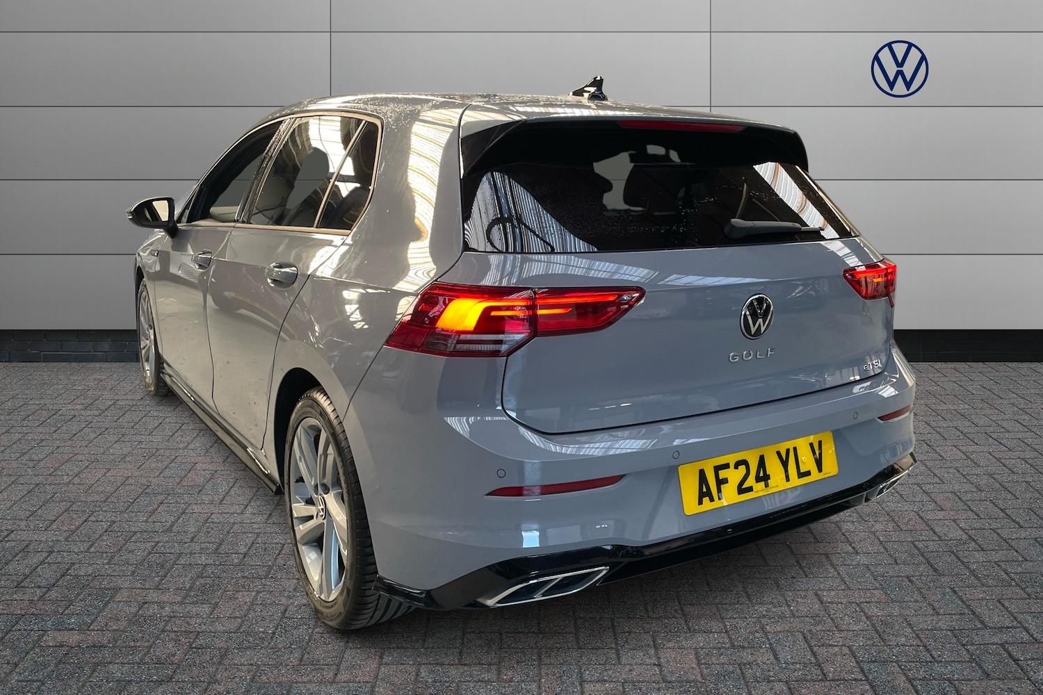 Used Volkswagen Golf 2024 for sale - 76678587: Photo 3