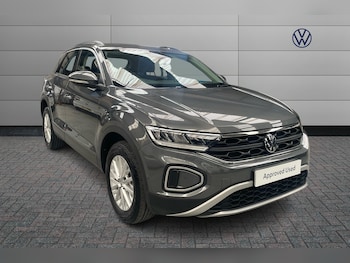 Used Volkswagen T-Roc 2022 for sale - 76274143: Photo