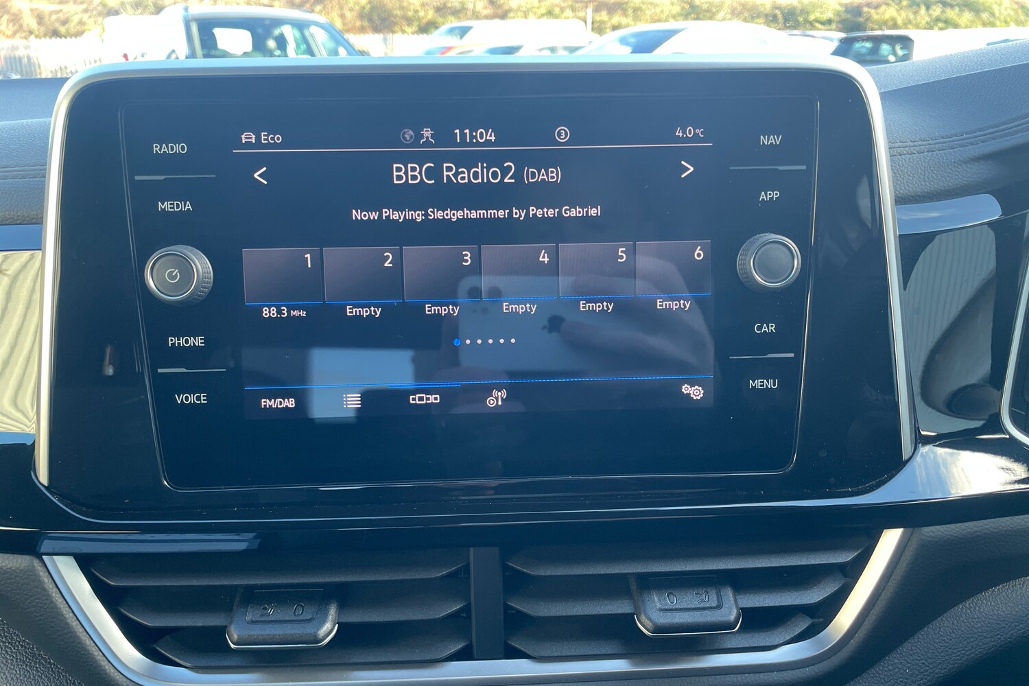 Used Volkswagen T-Roc 2022 for sale - 76674039: Photo 9