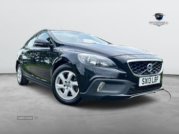 Used Volvo V40 2013 for sale - 79591236: Photo