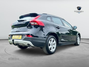 Used Volvo V40 2013 for sale - 79591236: Photo