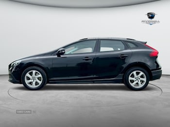 Used Volvo V40 2013 for sale - 79375063: Photo