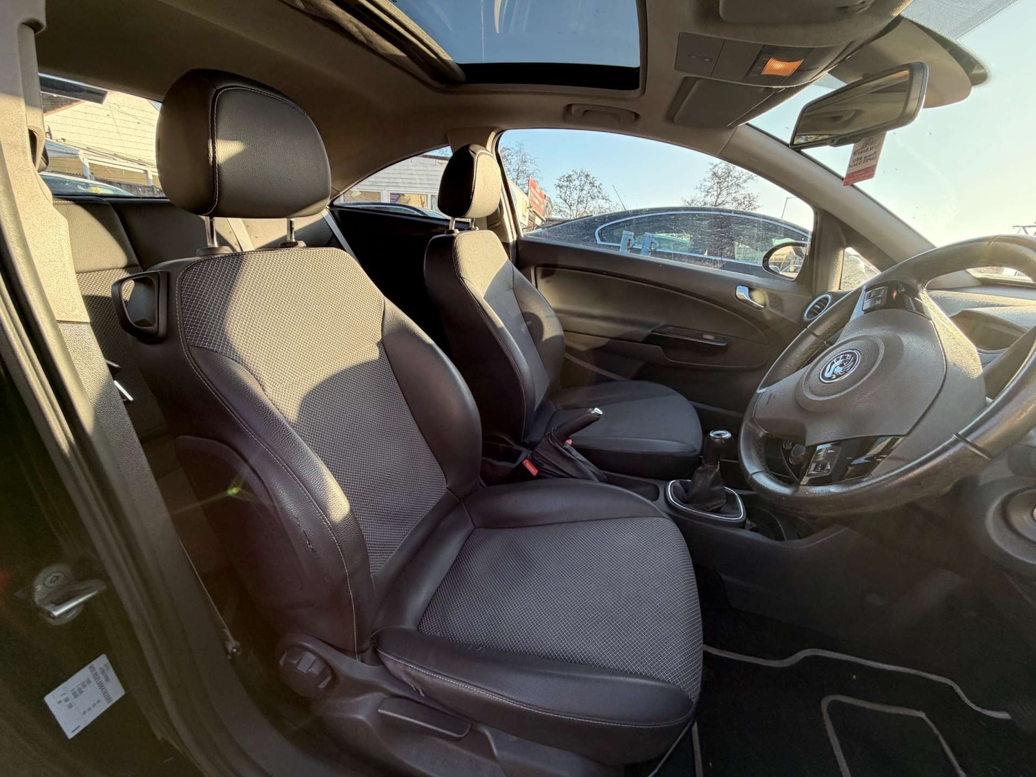 Used Vauxhall Corsa 2008 for sale - 77077432: Photo 5