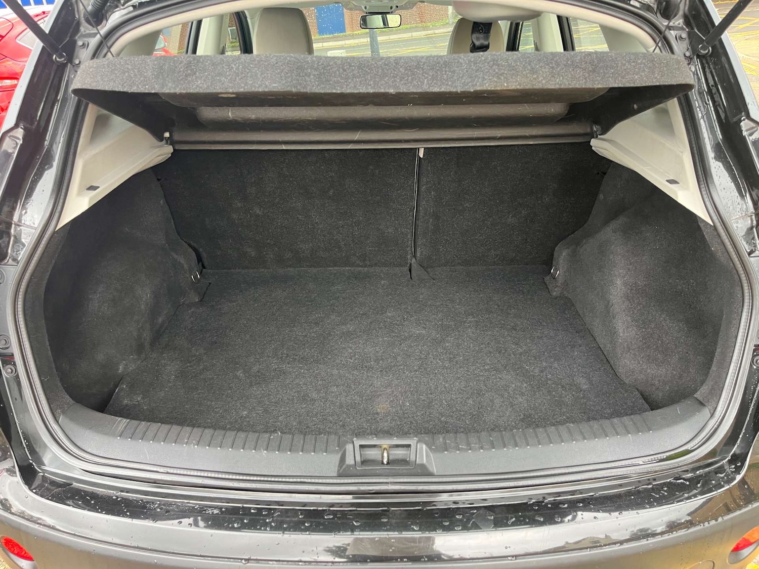 Used Nissan Qashqai 2011 for sale - 76601139: Photo 13