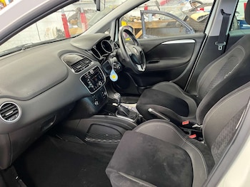 Used Fiat Punto 2014 for sale - 79142682: Photo