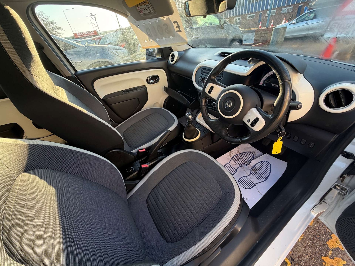 Used Renault Twingo 2015 for sale - 77072190: Photo 10