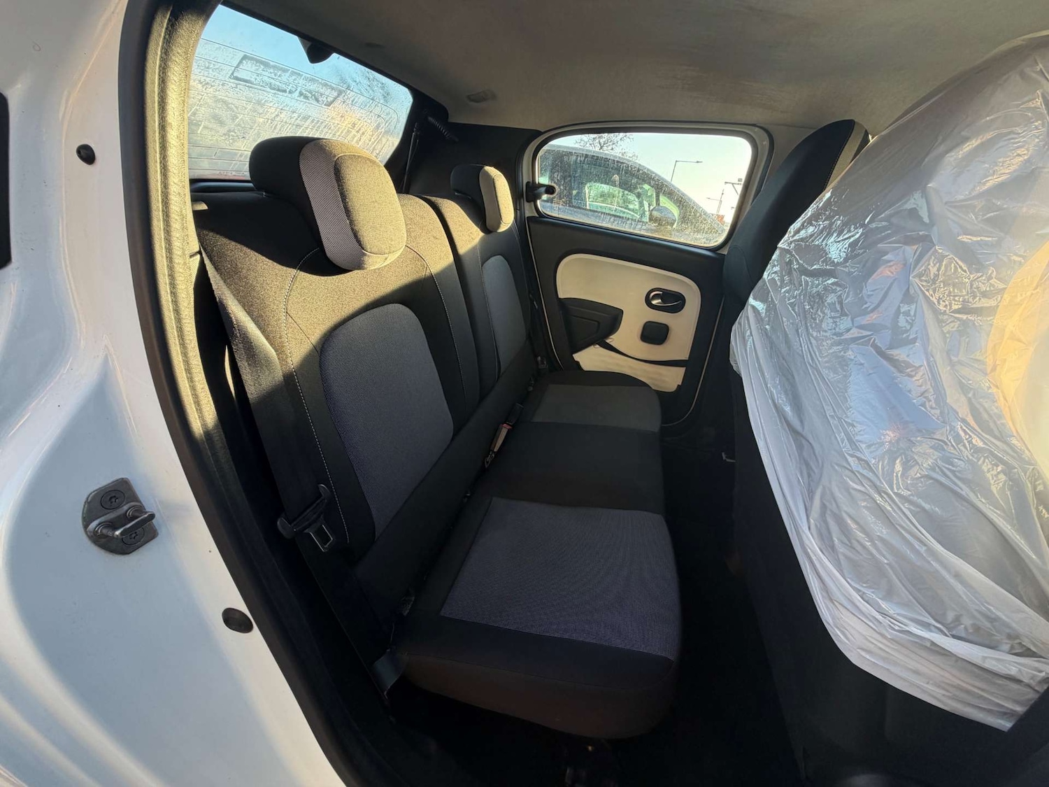 Used Renault Twingo 2015 for sale - 77072190: Photo 13