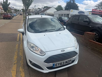 Used Ford Fiesta 2013 for sale - 79081949: Photo