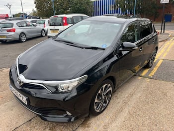 Used Toyota Auris 2016 for sale - 79709615: Photo