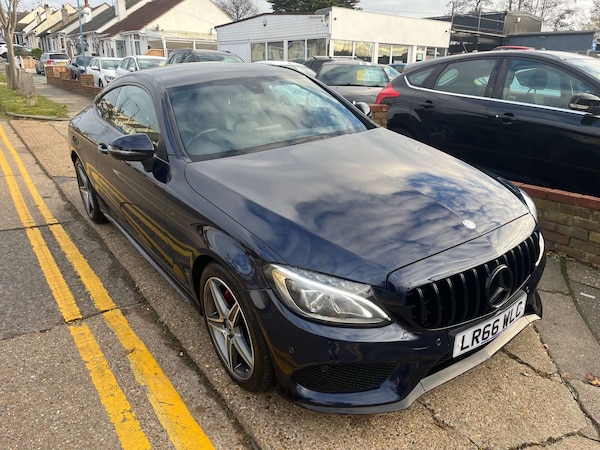 Used Mercedes-Benz C-Class 2016 for sale - 72939175: Photo 1