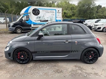 Used Abarth 595 2018 for sale - 77529401: Photo