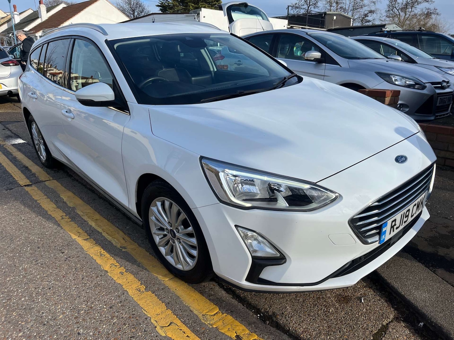 Used Ford Focus 2019 for sale - 76363928: Photo 1