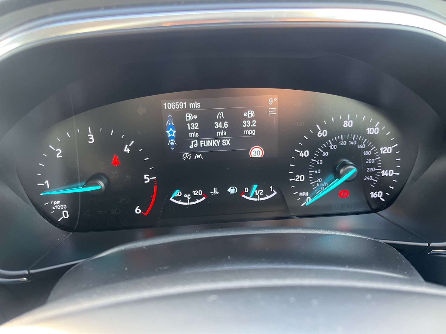 Used Ford Focus 2019 for sale - 76363928: Photo 19